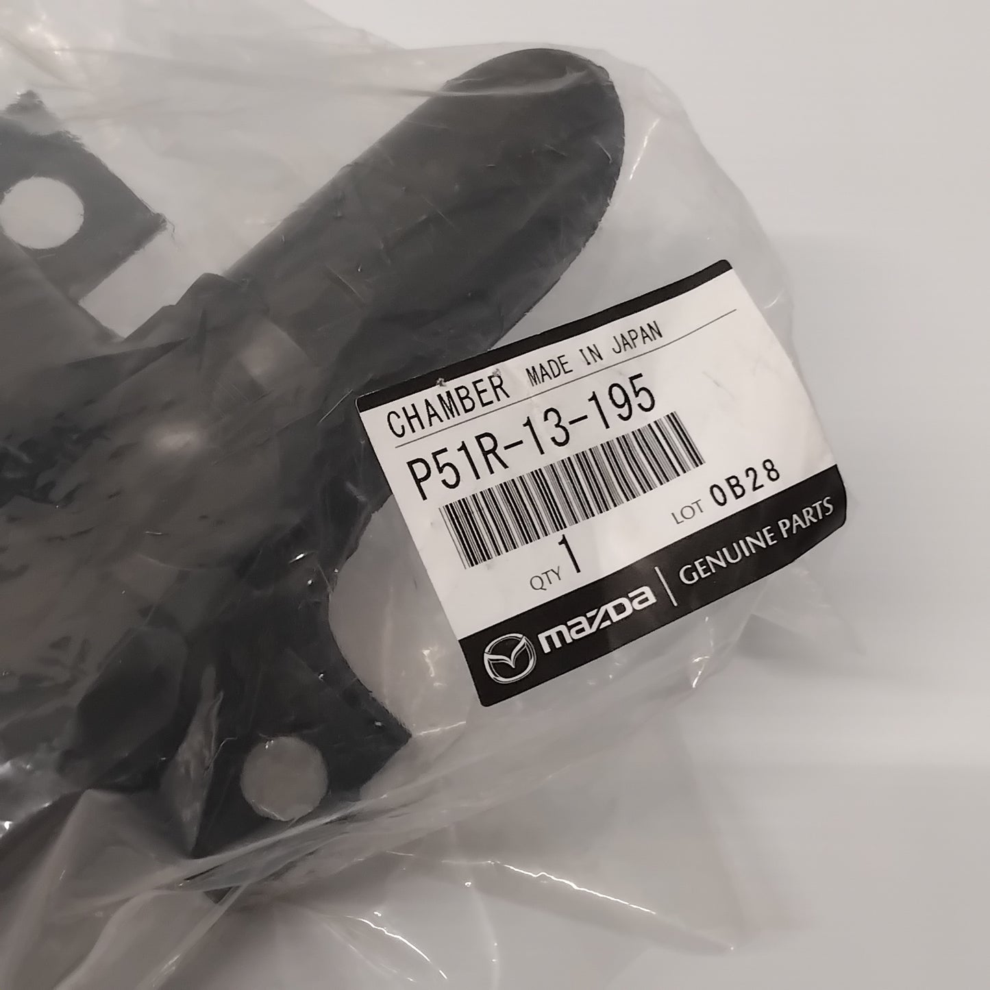 Genuine Mazda Chamber,Resonan | P51R13195