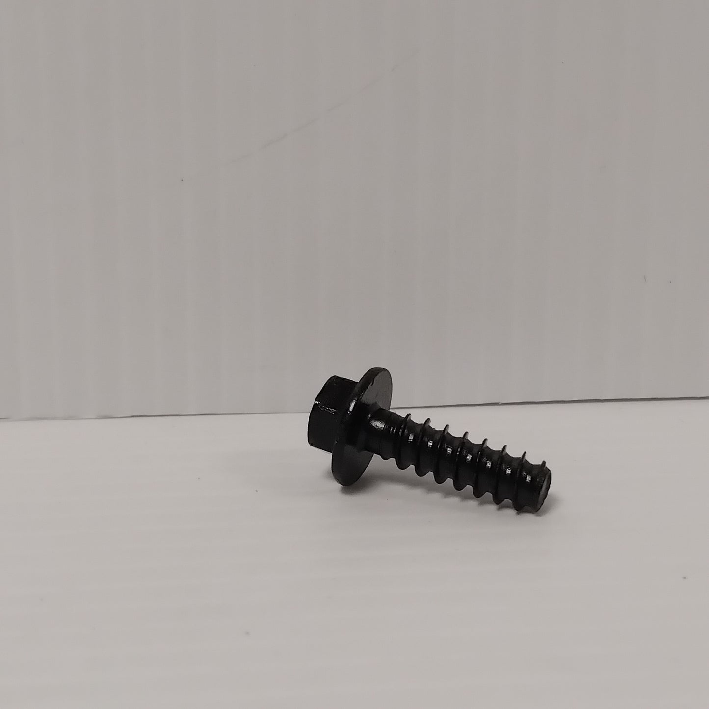 Genuine Ford Screw | 4799467