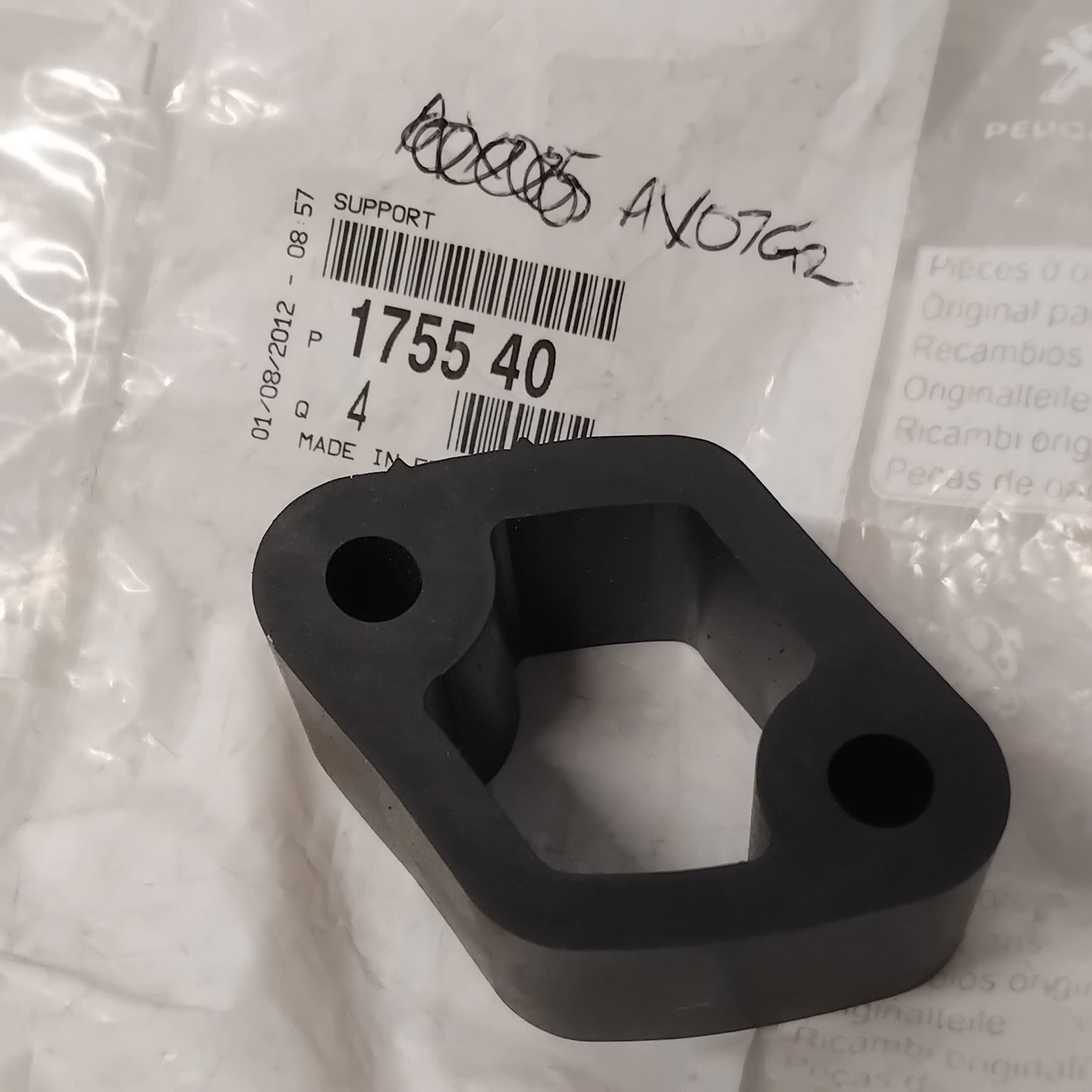 Genuine Exhaust Mounting - Citroen BX / Peugeot 106 | 175540