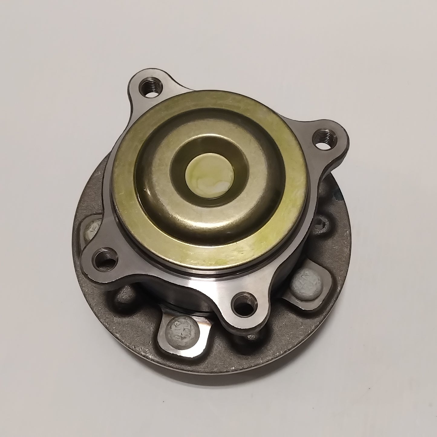 Genuine Vauxhall Hub | 13577406