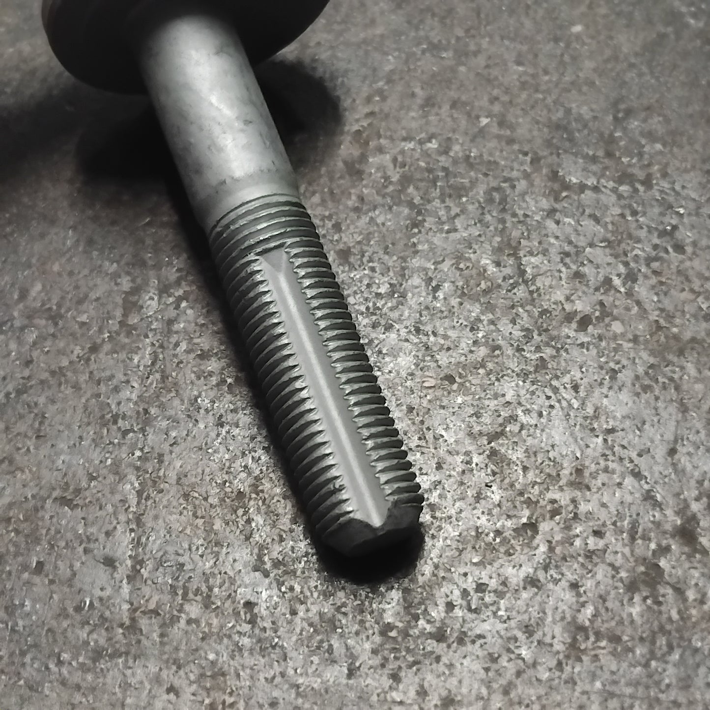 Genuine Kia Cam-Bolt Assy | 546403R000