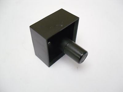 Genuine Vauxhall Pivot | 90439864