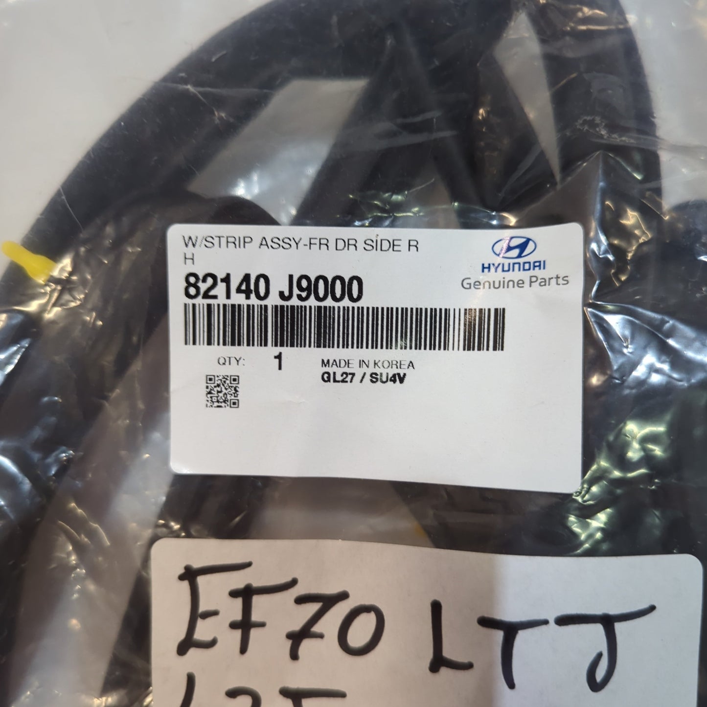 Genuine Front Right Door Weatherstrip - Hyundai Kona 2017-2024 | 82140J9000
