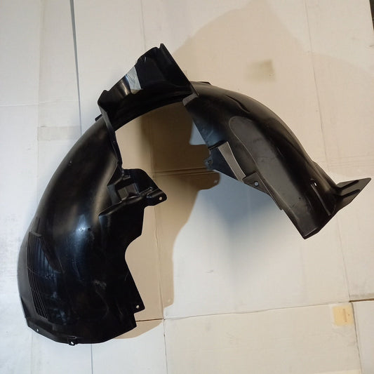 Genuine Front Right Wheel Arch Liner - Volvo XC60 | 32372422