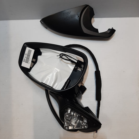 Genuine Mazda Body(L),Door Mi | B0P569181B