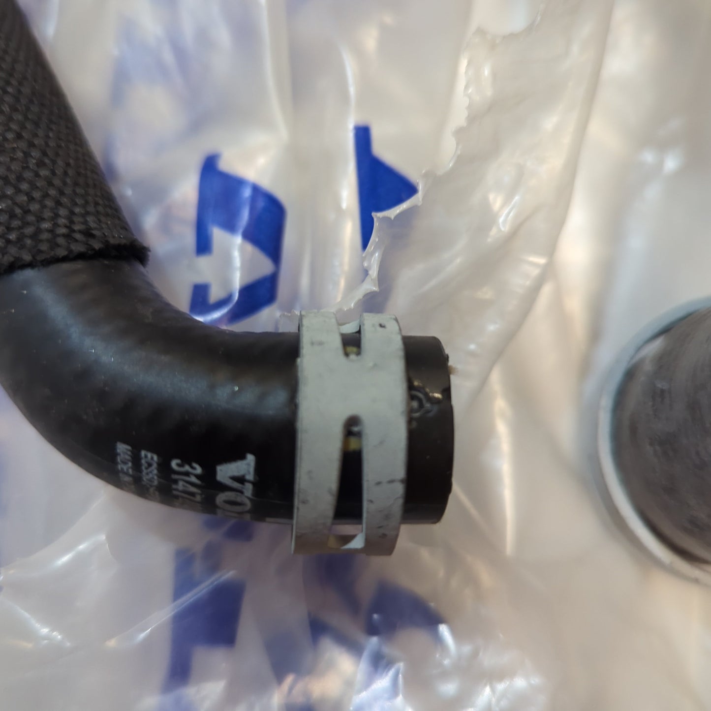 Genuine Volvo Hose Kit | 31657167