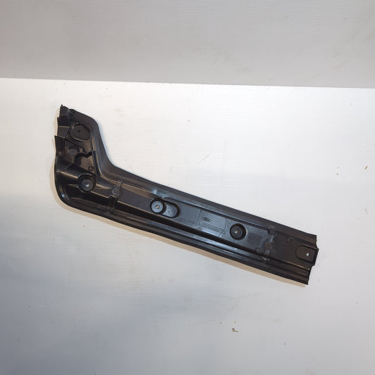 Genuine Left Rear Bumper Mounting Bracket - Ford Mondeo 2007-2014 | 1682805