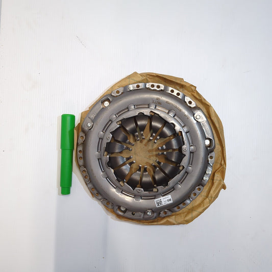 Genuine Clutch Kit - Nissan Juke / Pulsar / Qashqai | C020500QVA