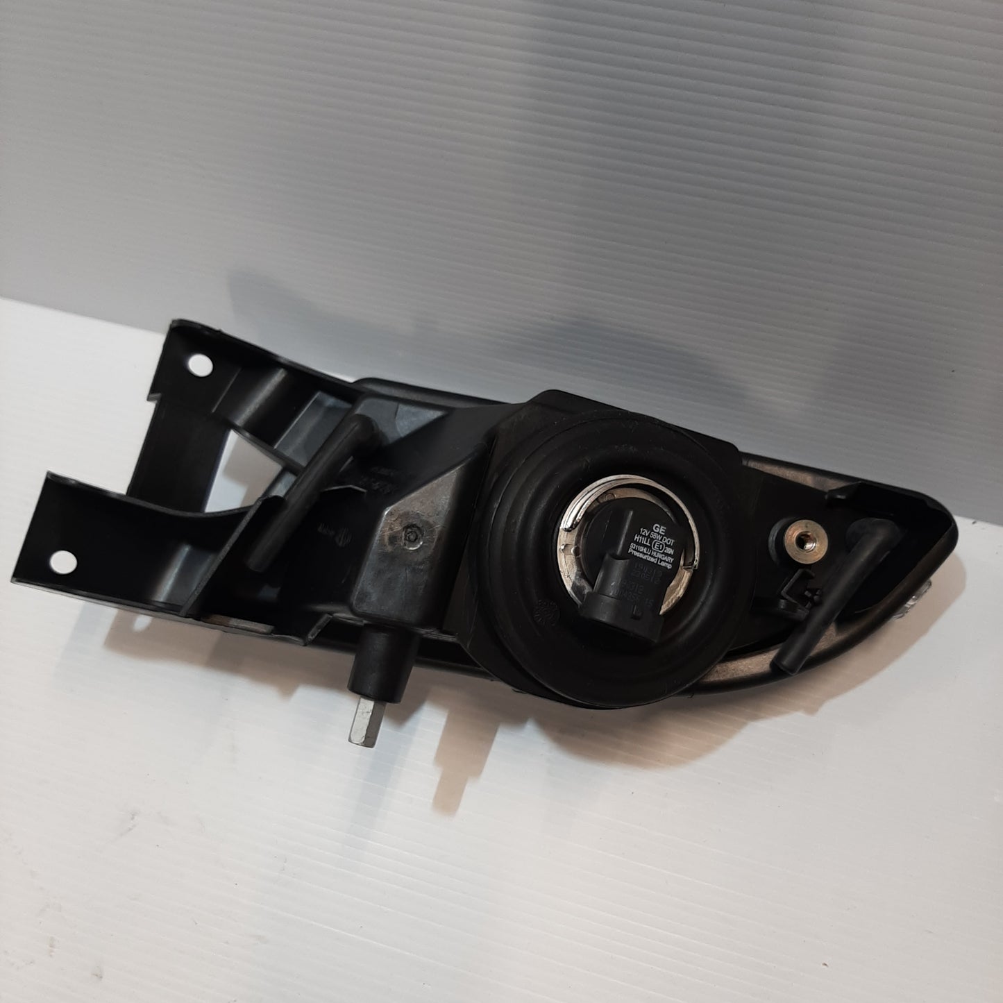 Genuine Left Fog Lamp - Fiat Croma / Nuova Bravo / Lancia Delta | 6001071392