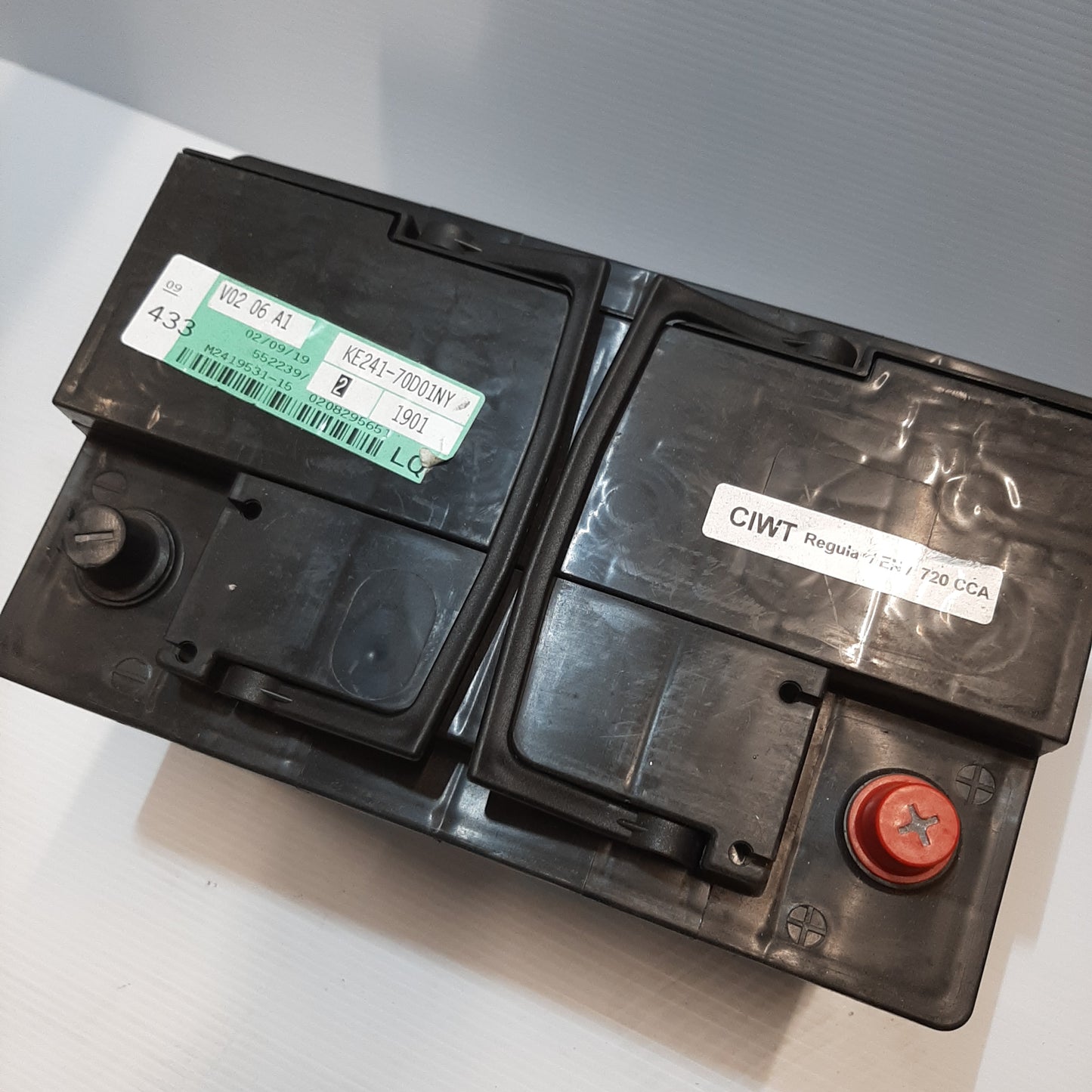 Genuine Nissan Bat L3 70/720 | KE24170D01NY