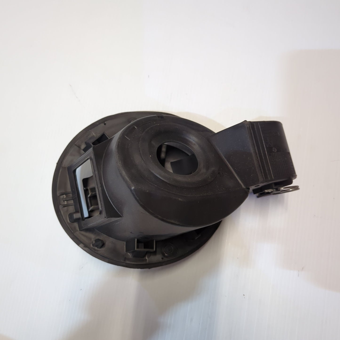 Genuine Fuel Filter End Plate - Jeep Cherokee 2016-2018 | K68102575AE