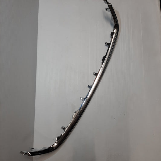 Genuine Radiator Grille Frame - Ford Focus C-Max 2007-2010 | 1513250