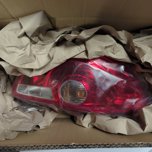 Genuine SEAT Taillight | 6J3945095G