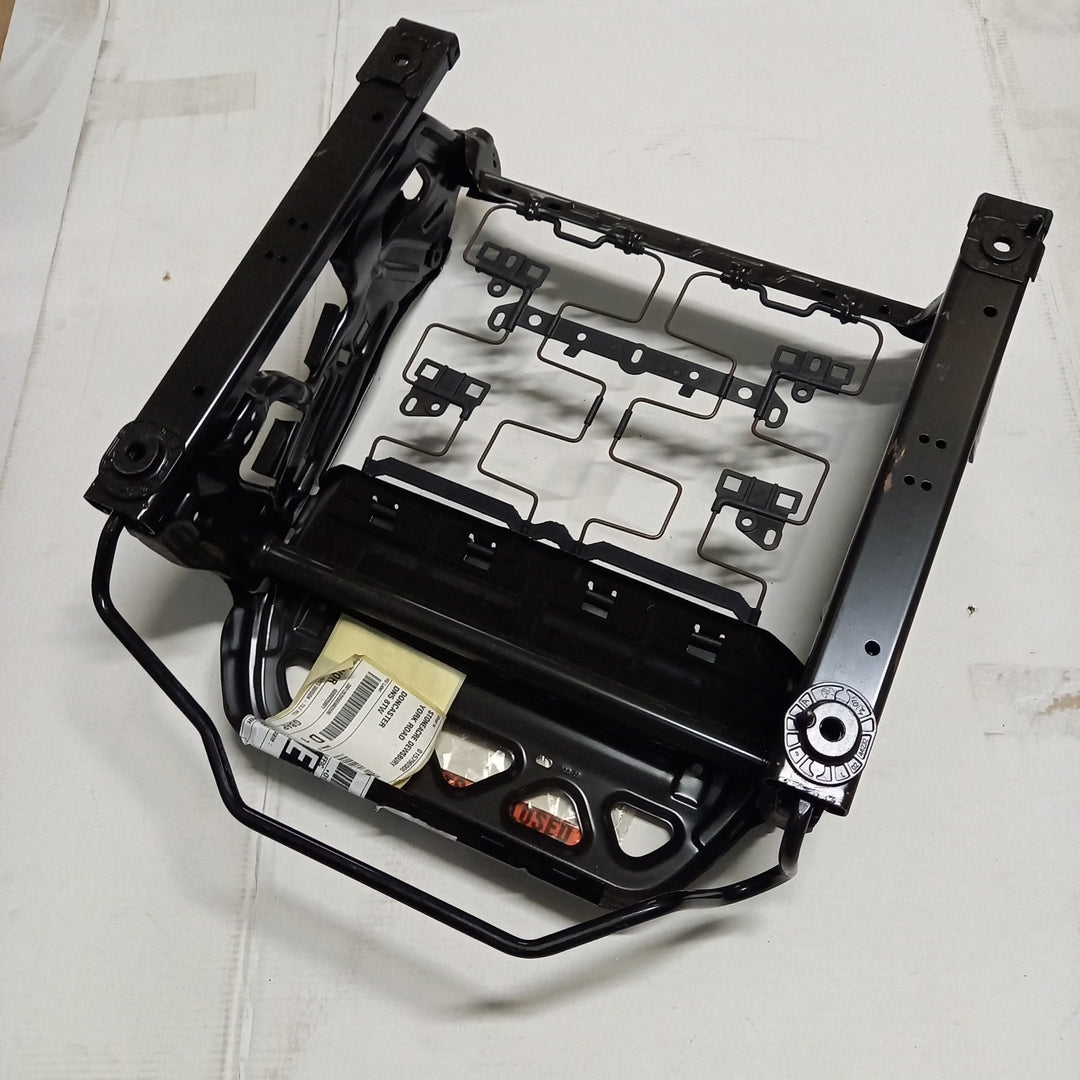 Genuine Squab Frame - Peugeot | 1608106480