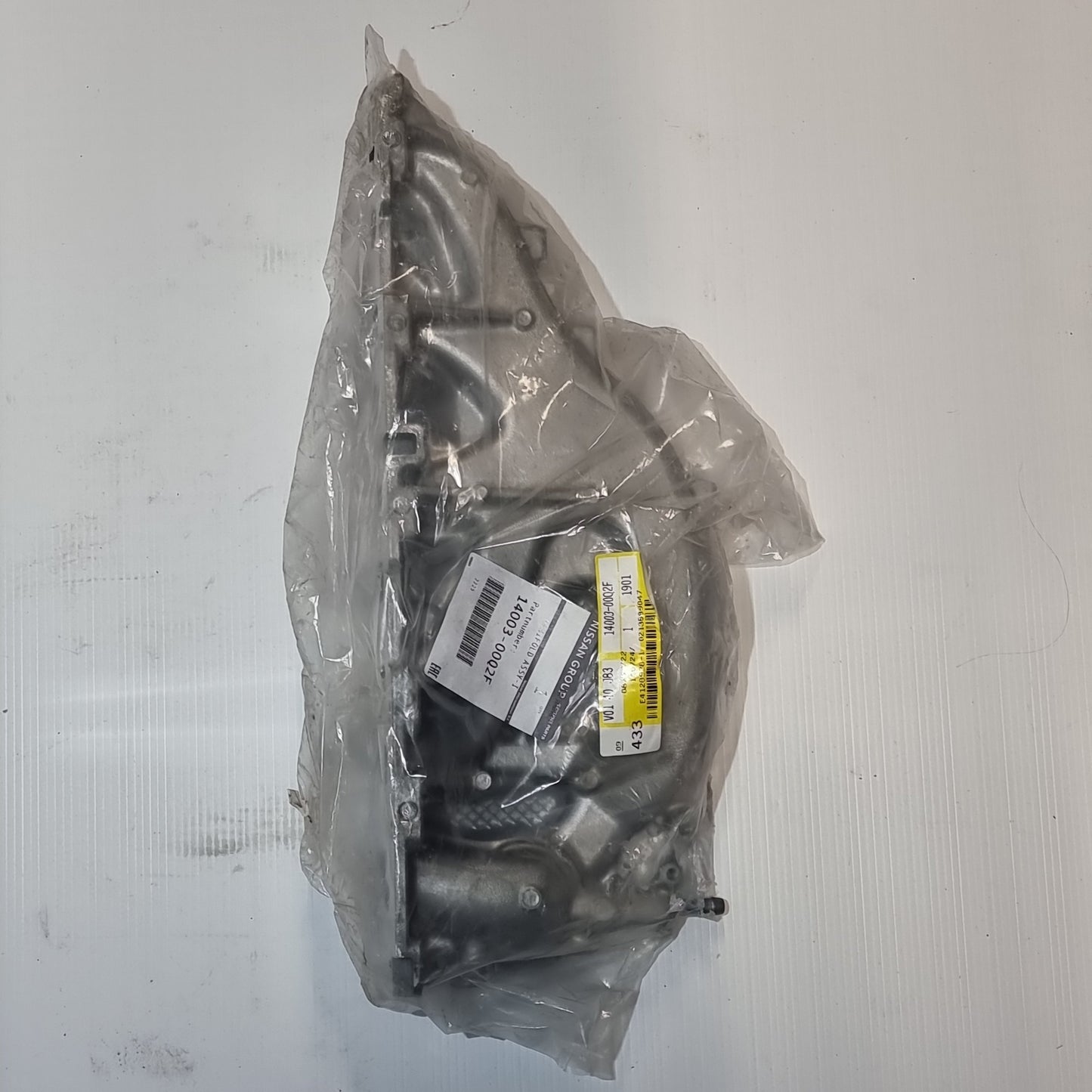Genuine Nissan Manifold Assy-I | 1400300Q2F