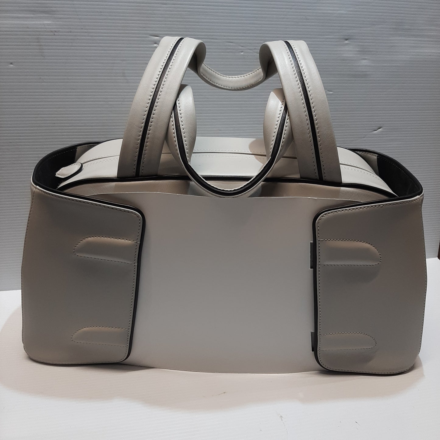 Genuine Ford Vignale Hand Bag | 35021602