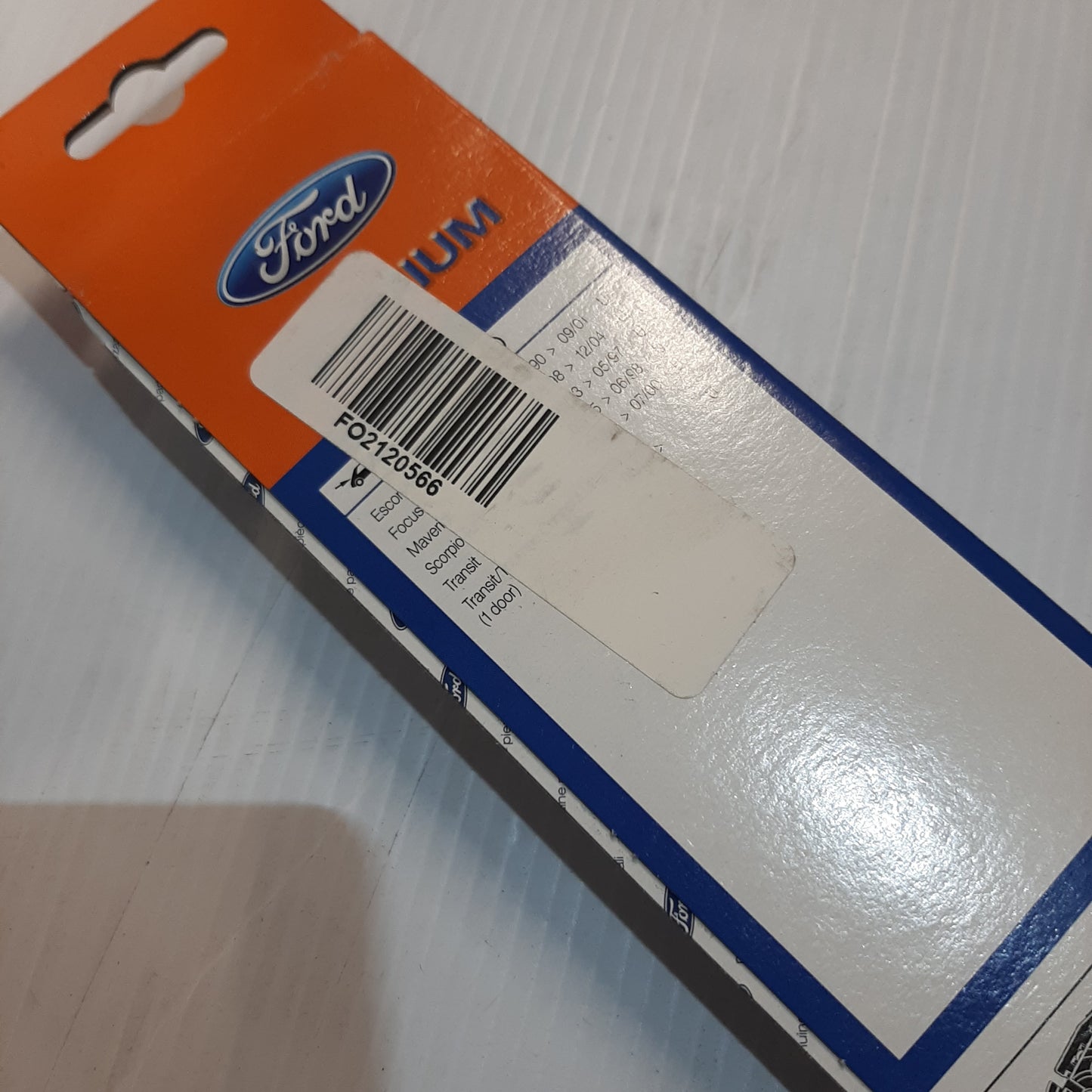 Genuine Rear Wiper Blade - Ford Various Models | 2120566