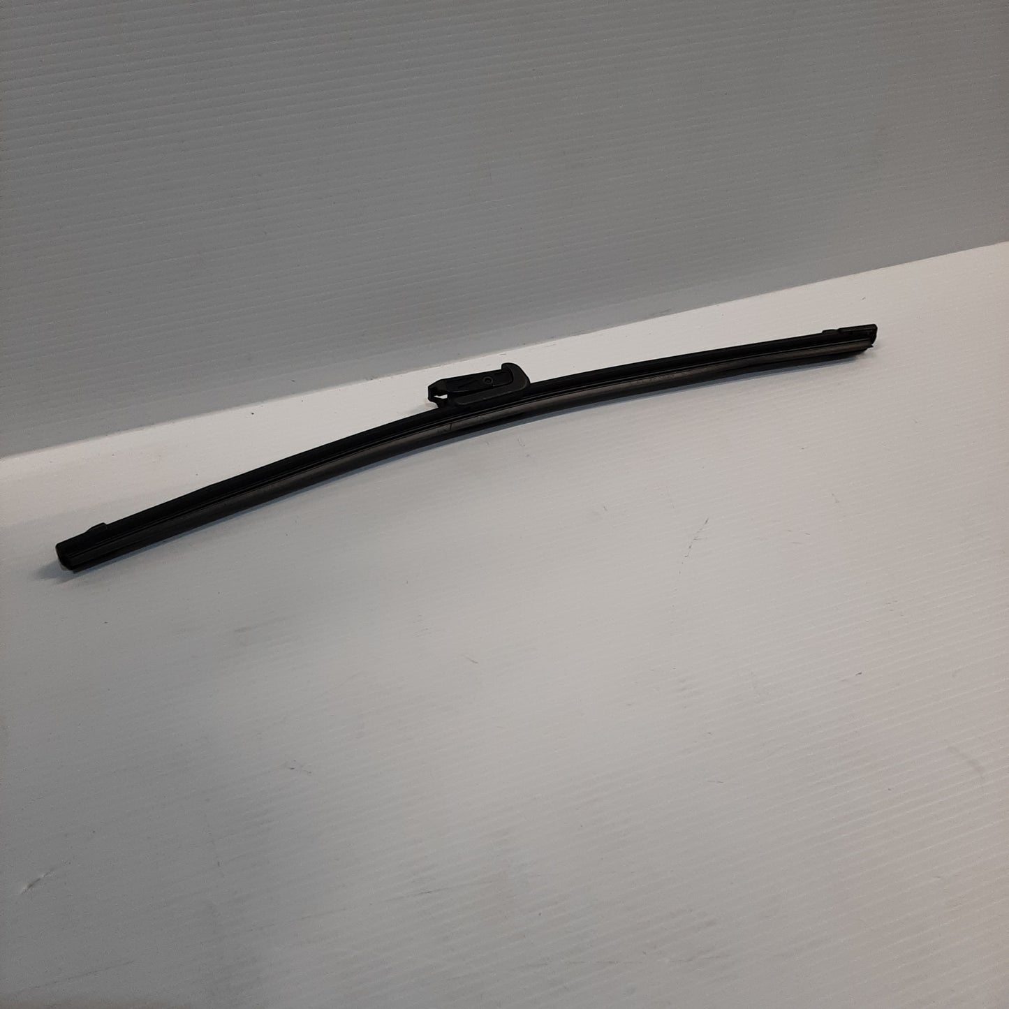 Genuine Left Wiper Blade - Fiat Bravo 2007-2014 | 51843981