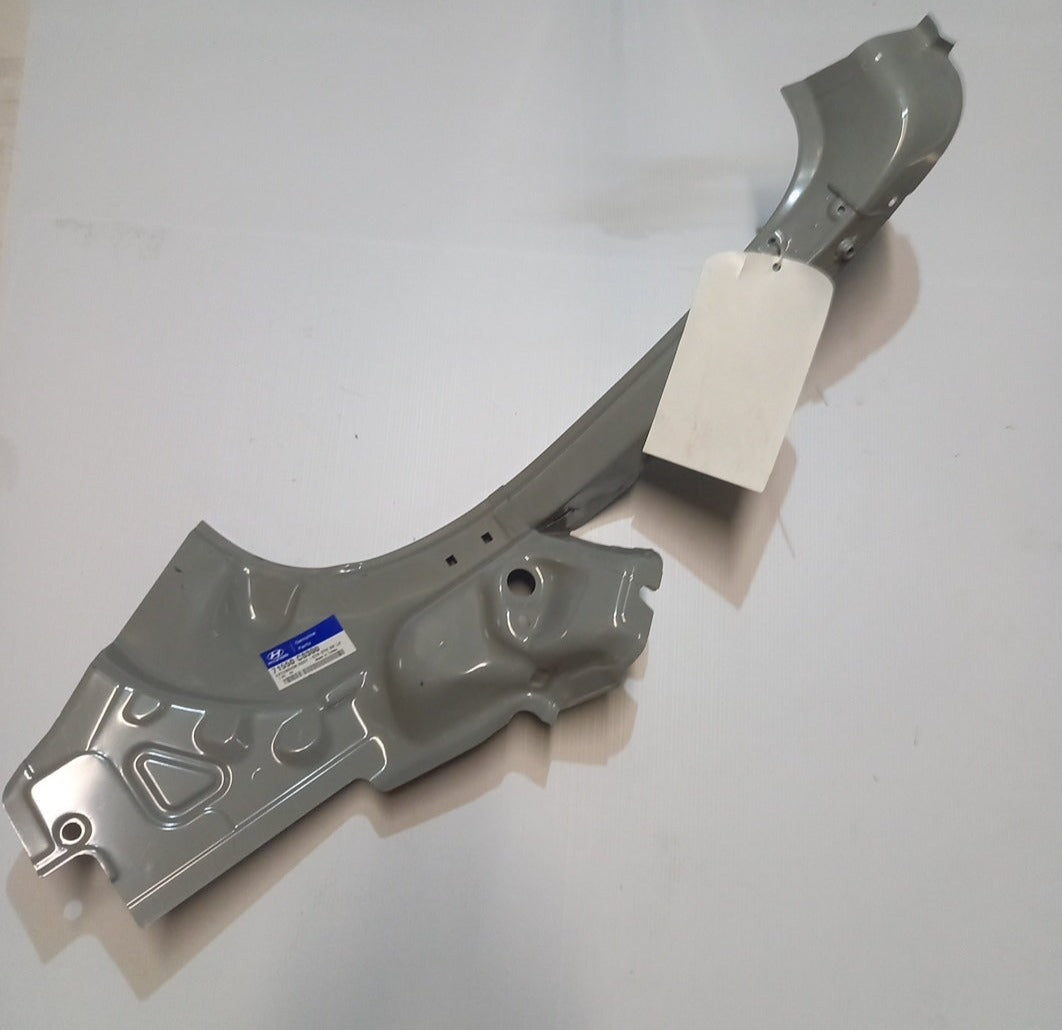 Genuine Rear Left Hand Extension - Hyundai | 71550C8300
