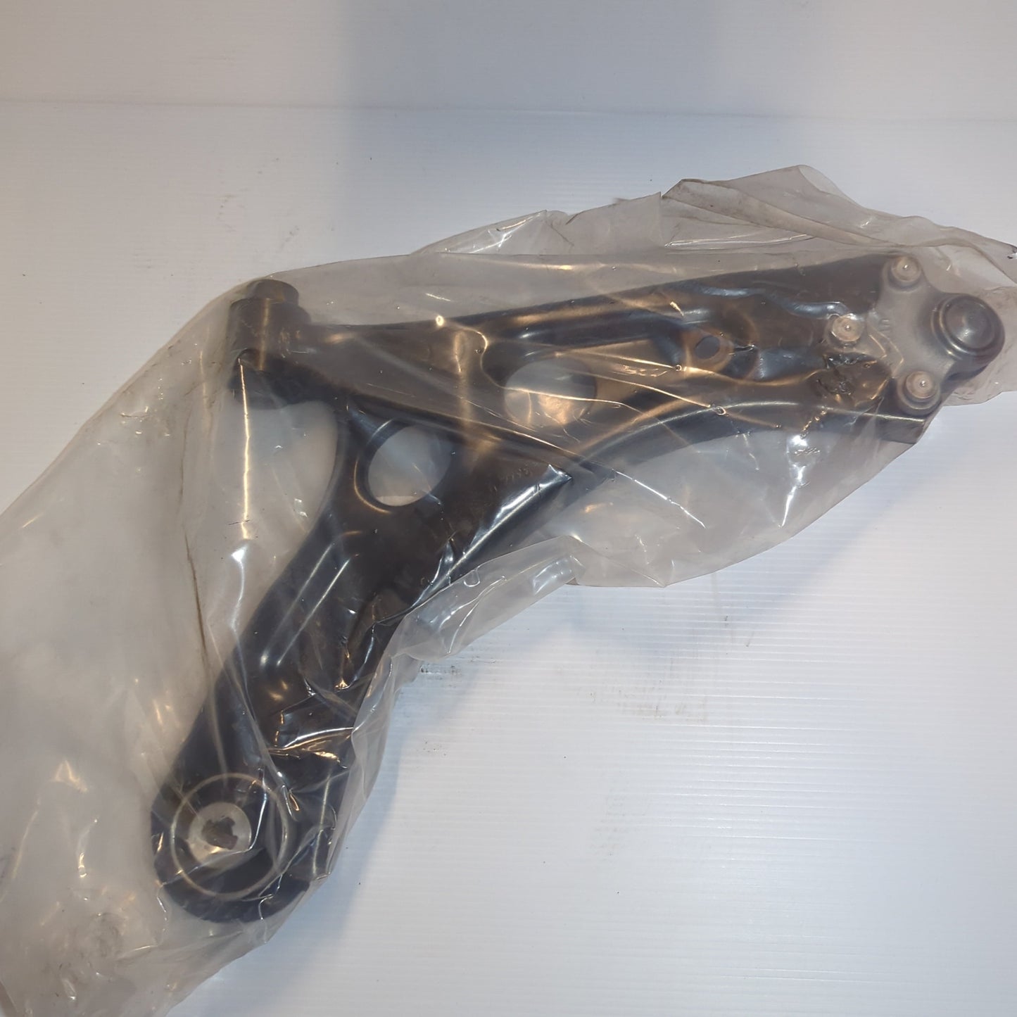 Genuine Peugeot Wishbone Front | 9850673680