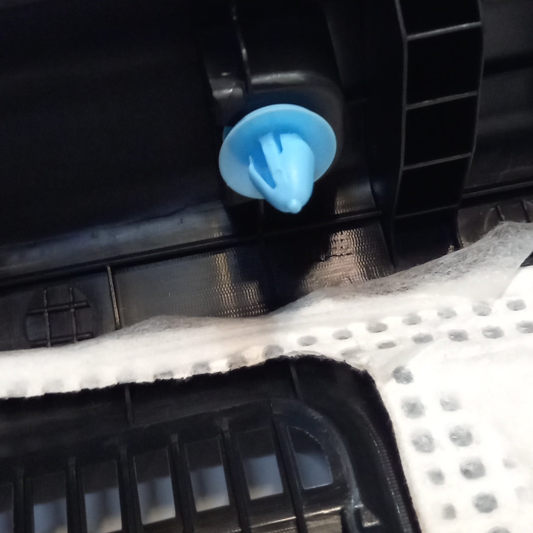 Genuine Rear Trim - Hyundai | 85770C8000TRY