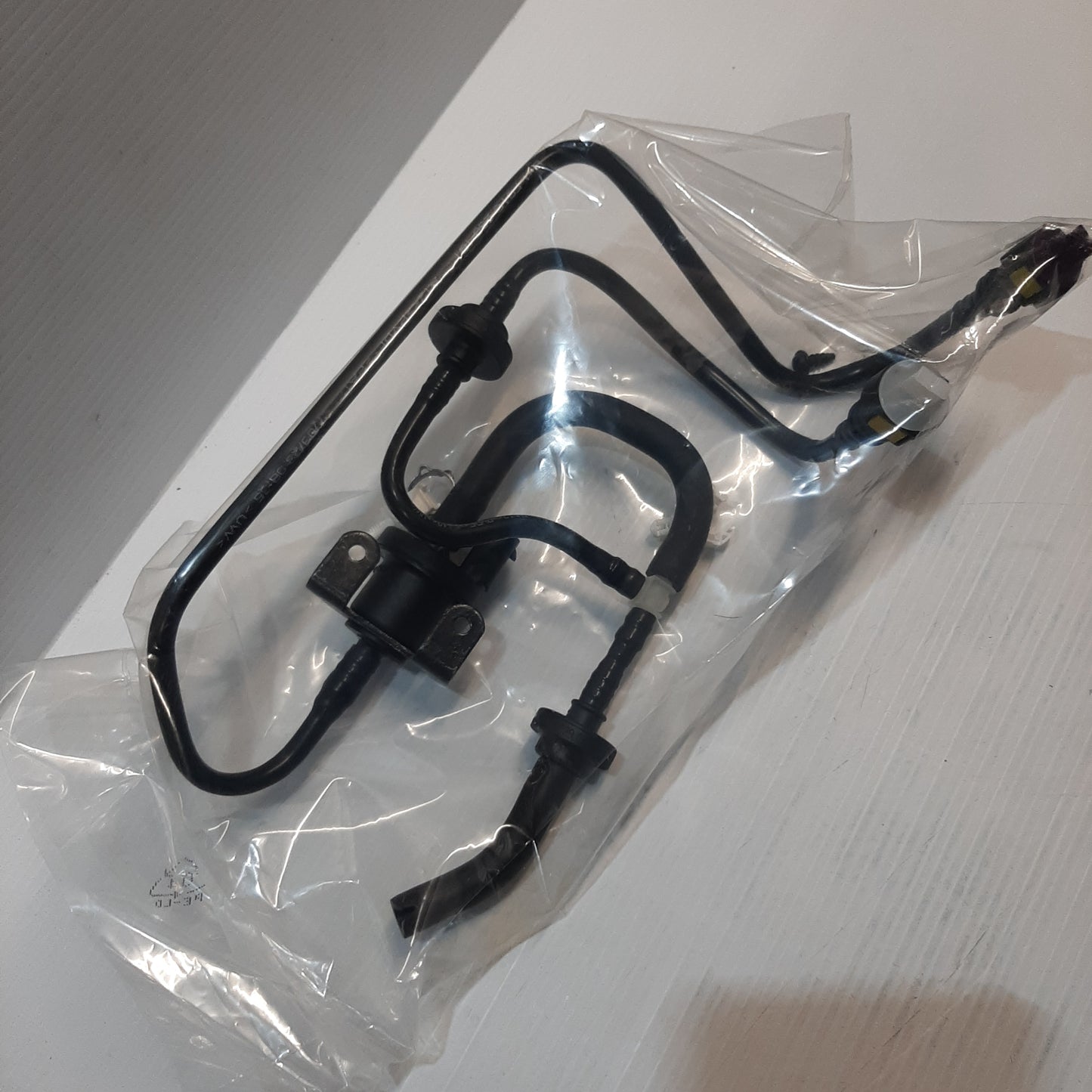 Genuine Electro Valve - Alfa Romeo | 77365101