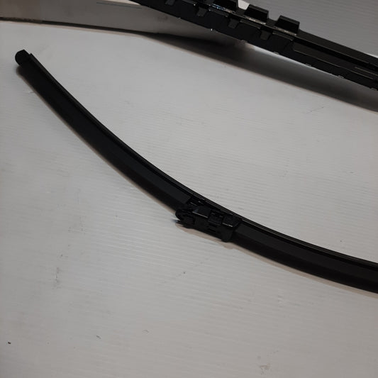 Genuine Fiat Wiper Blade | 50529574