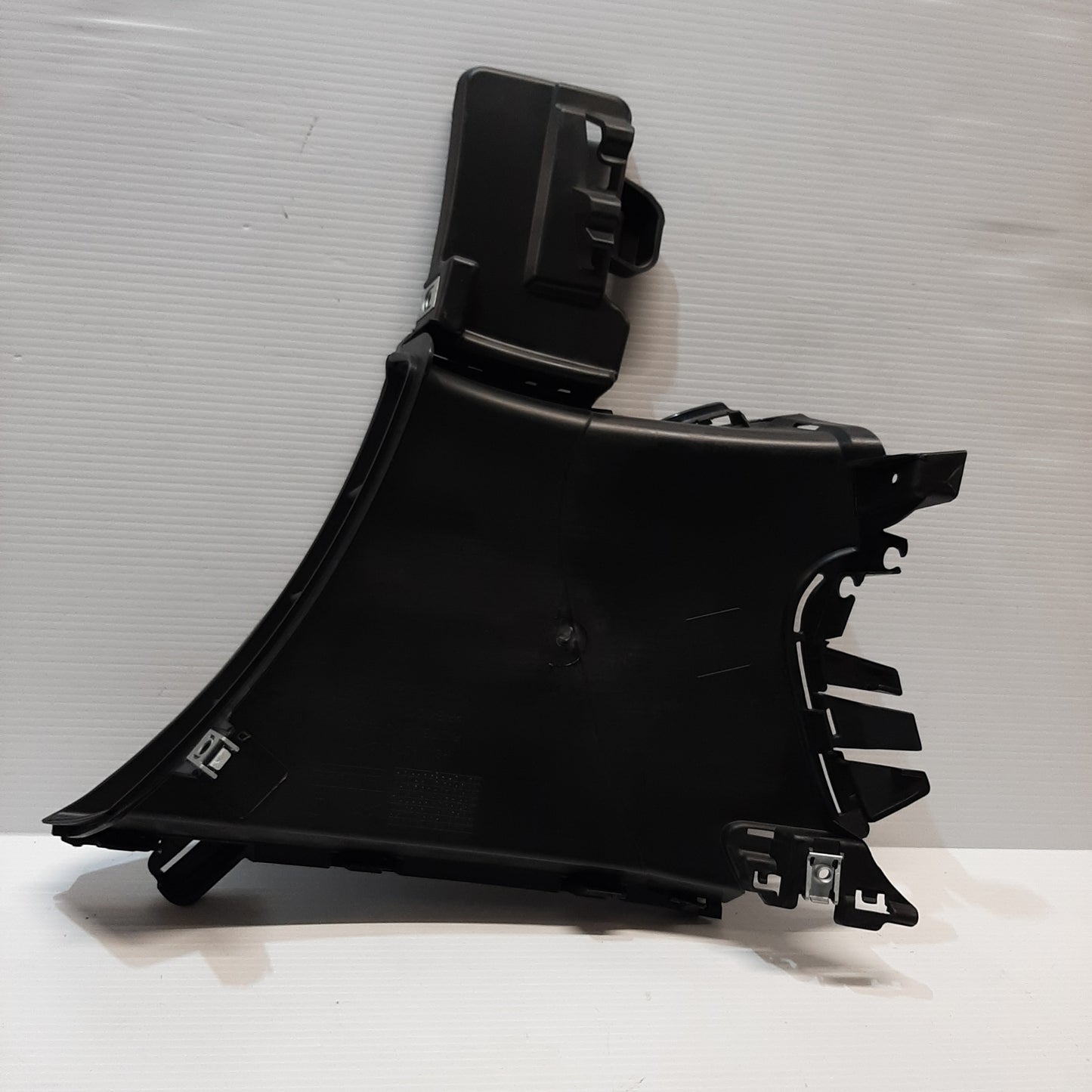 Genuine Right Front Bumper Moulding - DS5 | 1606561580