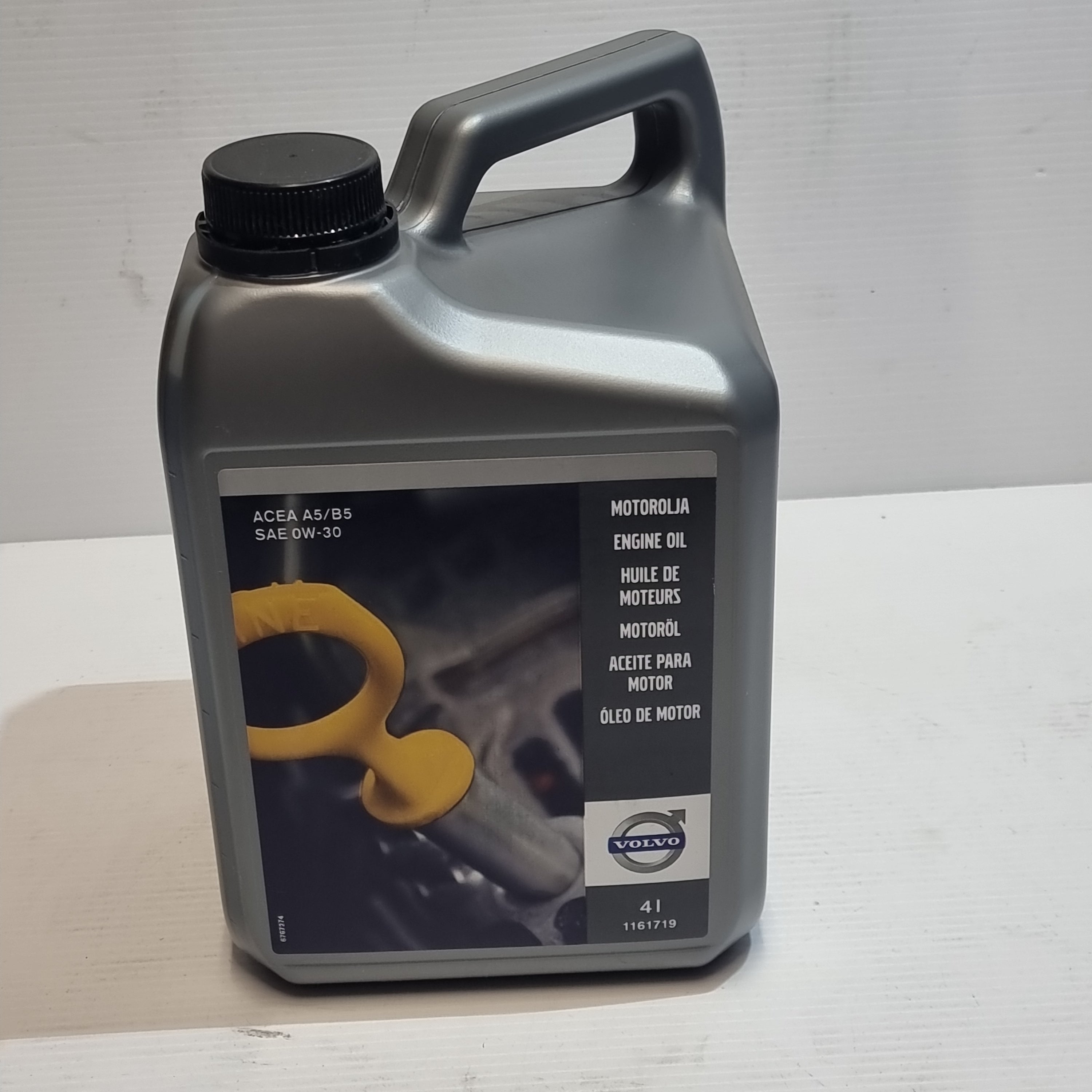Genuine Volvo Engine Oil | 1161719 – Stoneacre Direct