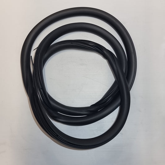 Genuine Peugeot Entry Seal | 9025W7