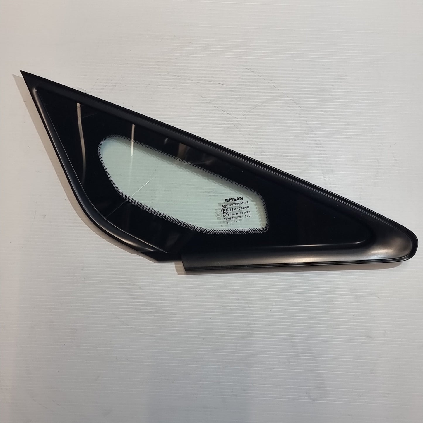 Genuine Nissan Glass-Opera Win | 768203VV0A