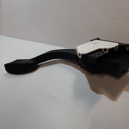 Genuine Fiat Pedal | 52097848