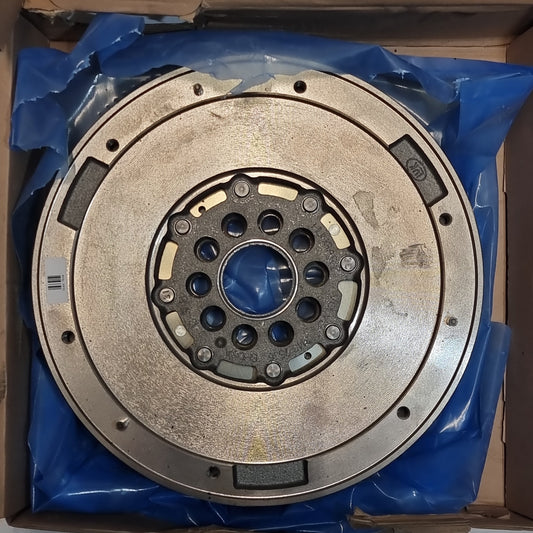 Genuine Volvo Flywheel | 31437536