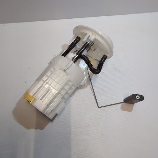 Genuine Fuel Pump - Vauxhall Movano 2.3 | 95521441