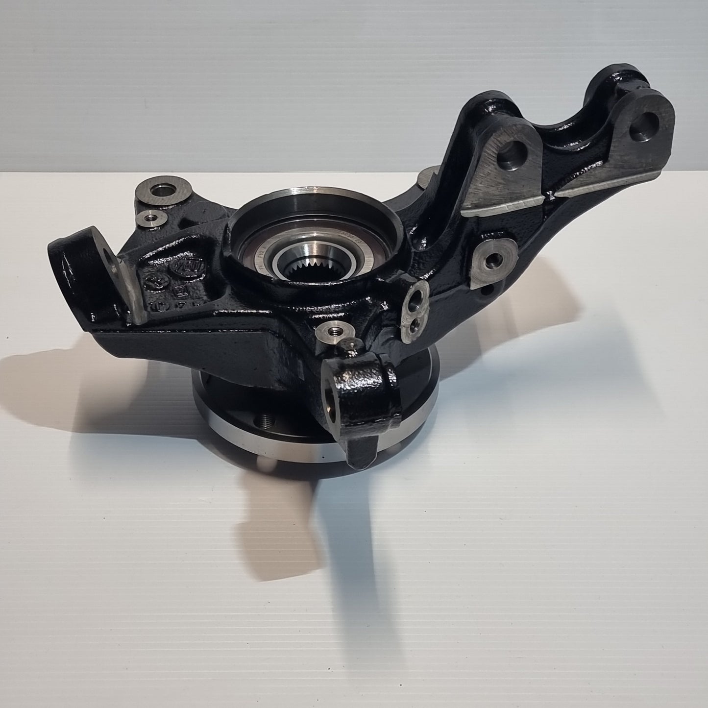 Genuine Peugeot Front Swivel Pin | 1647857080