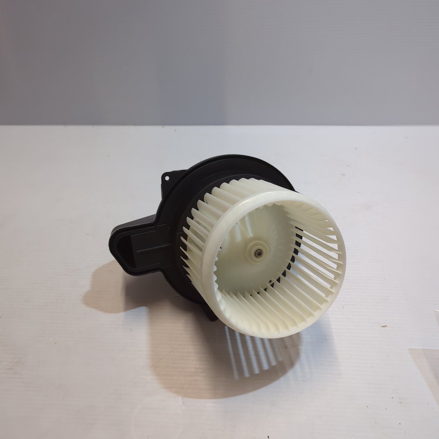 Genuine Fiat Elect Motor | 77366203