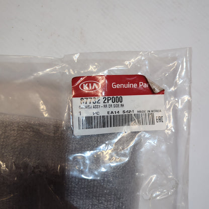 Genuine Kia Garnish Assy-Rr Dr S | 877322P000