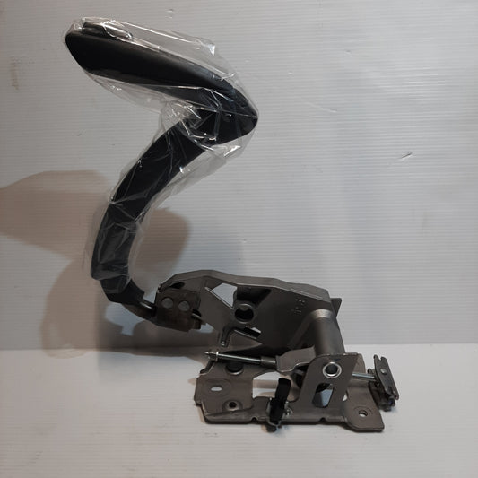Genuine Vauxhall Handbrake Lever | 39222218
