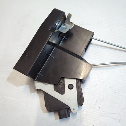 Genuine Rear Right Door Latch - Kia Rio 2000-2005 | 81420FD100