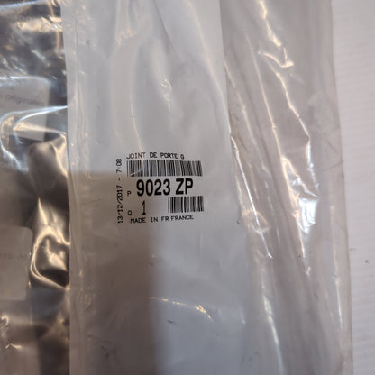 Genuine Left Weatherstrip - Citroen C4 Grand Picasso 2006-2014 | 9023ZP