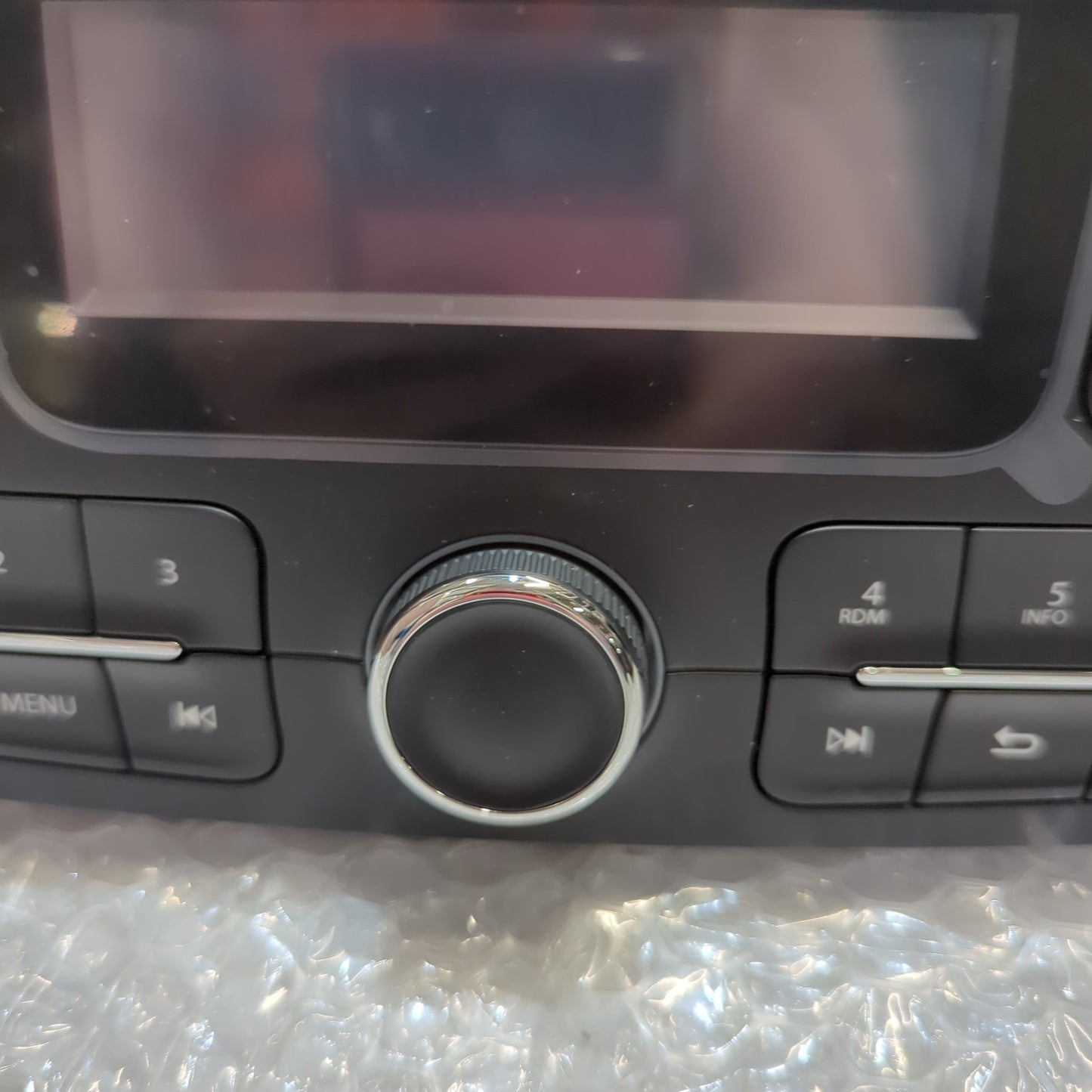 Genuine Radio Unit - Dacia Logan 2012-2024 | 28 11 573 41R