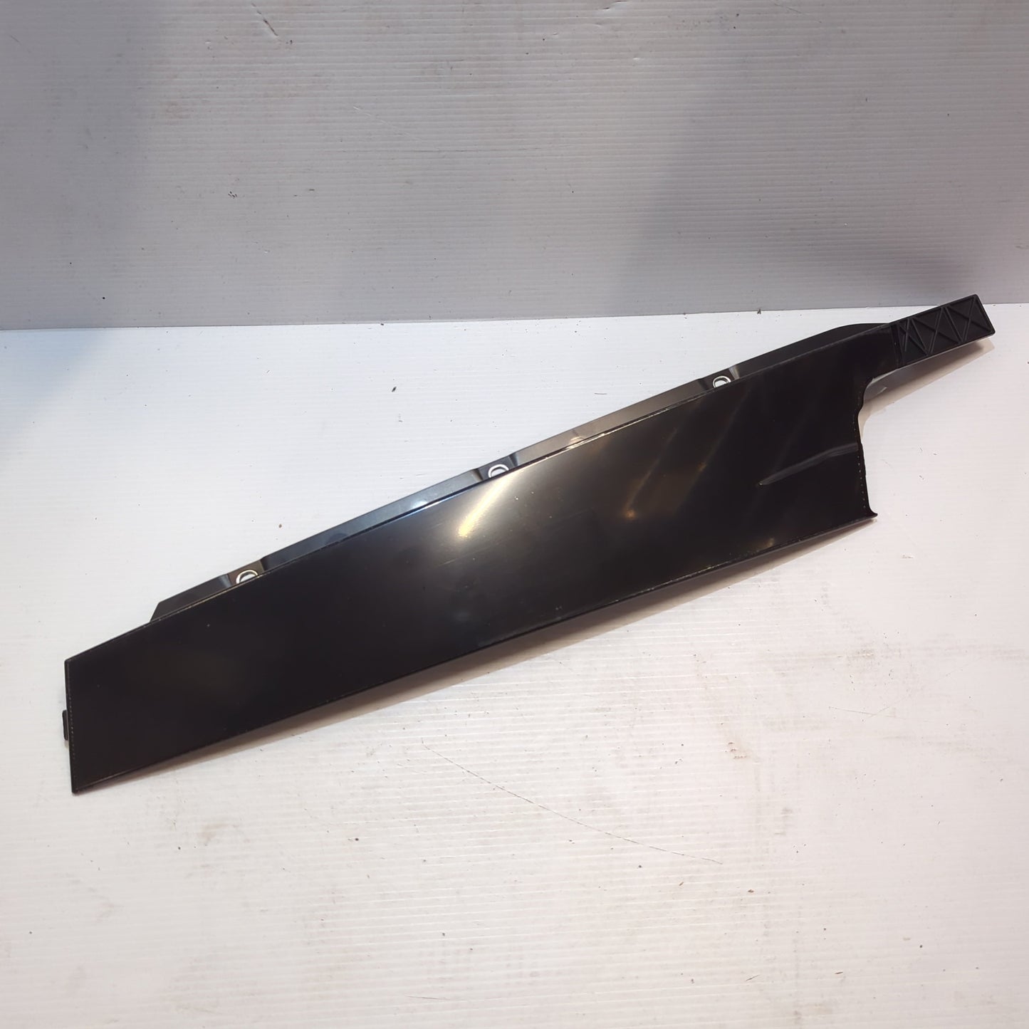 Genuine Right Exterior Pillar Trim - Fiat 500L 2012-2022 | 735553733