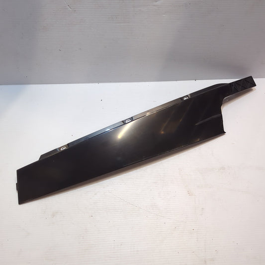 Genuine Right Exterior Pillar Trim - Fiat 500L 2012-2022 | 735553733
