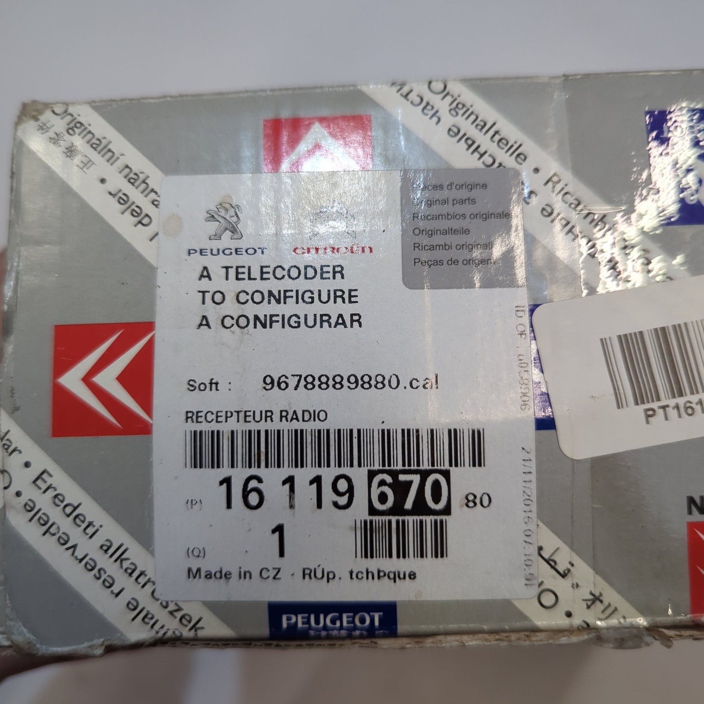 Genuine Radio Receiver - Citroen C4 Picasso | 1611967080