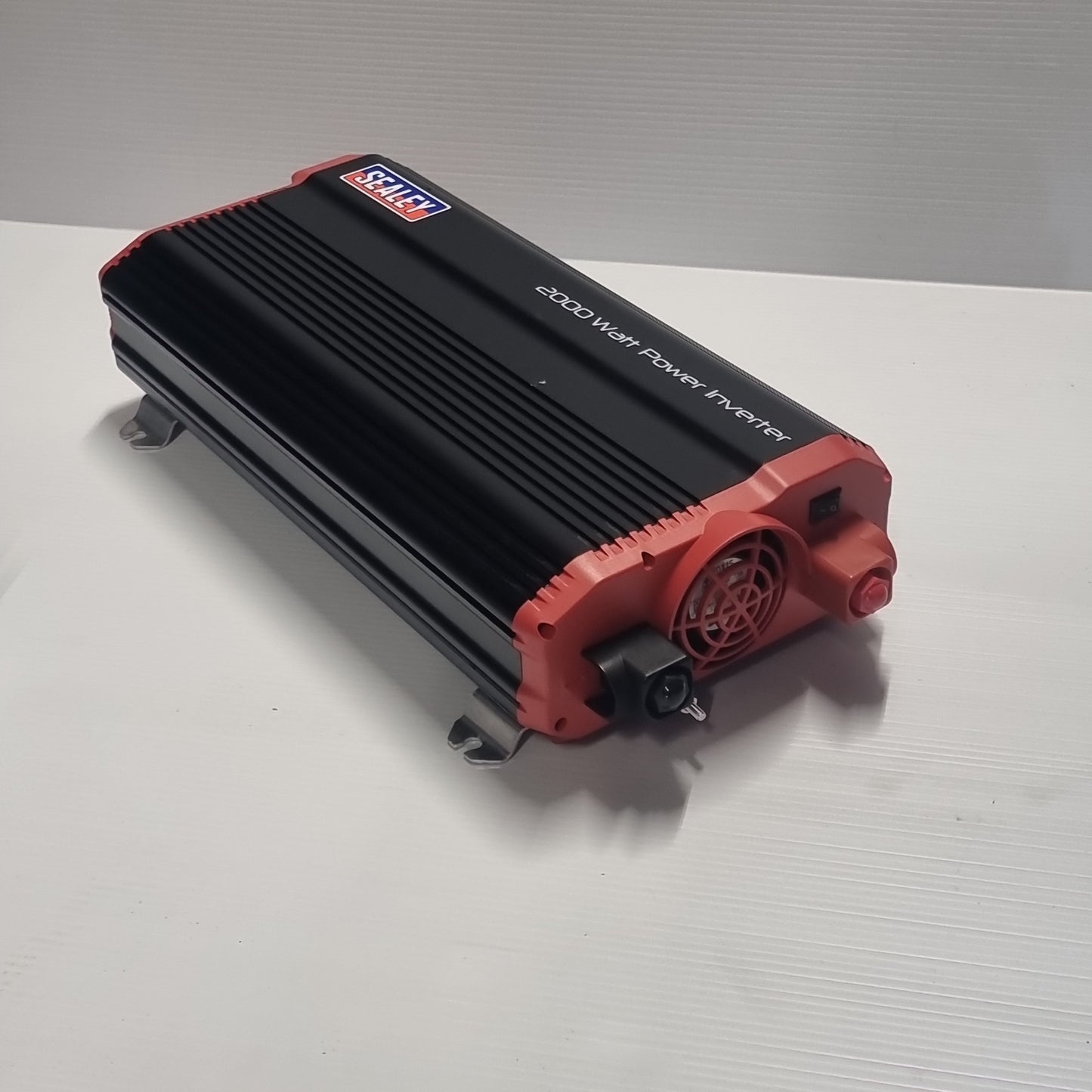 Sealy - Modified Sine Wave Power Inverter 2000W 12V | PI2000