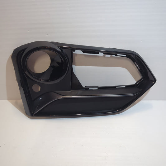 Genuine Honda Garnish Assy., L. Fr. Bum | 71118TGHE50ZD