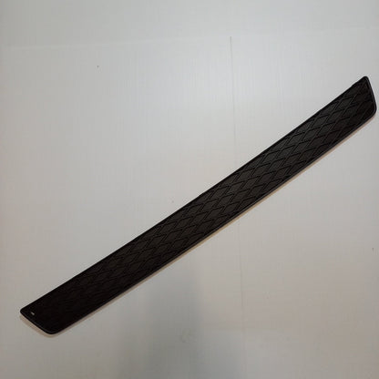 Genuine Rear Bumper Trim Insert - Ford Mondeo 2004-2007 | 1445565