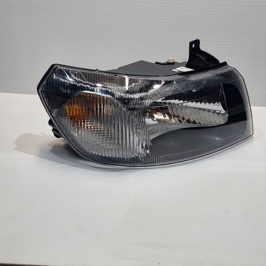 Genuine Ford Lamp Assy | 4695266
