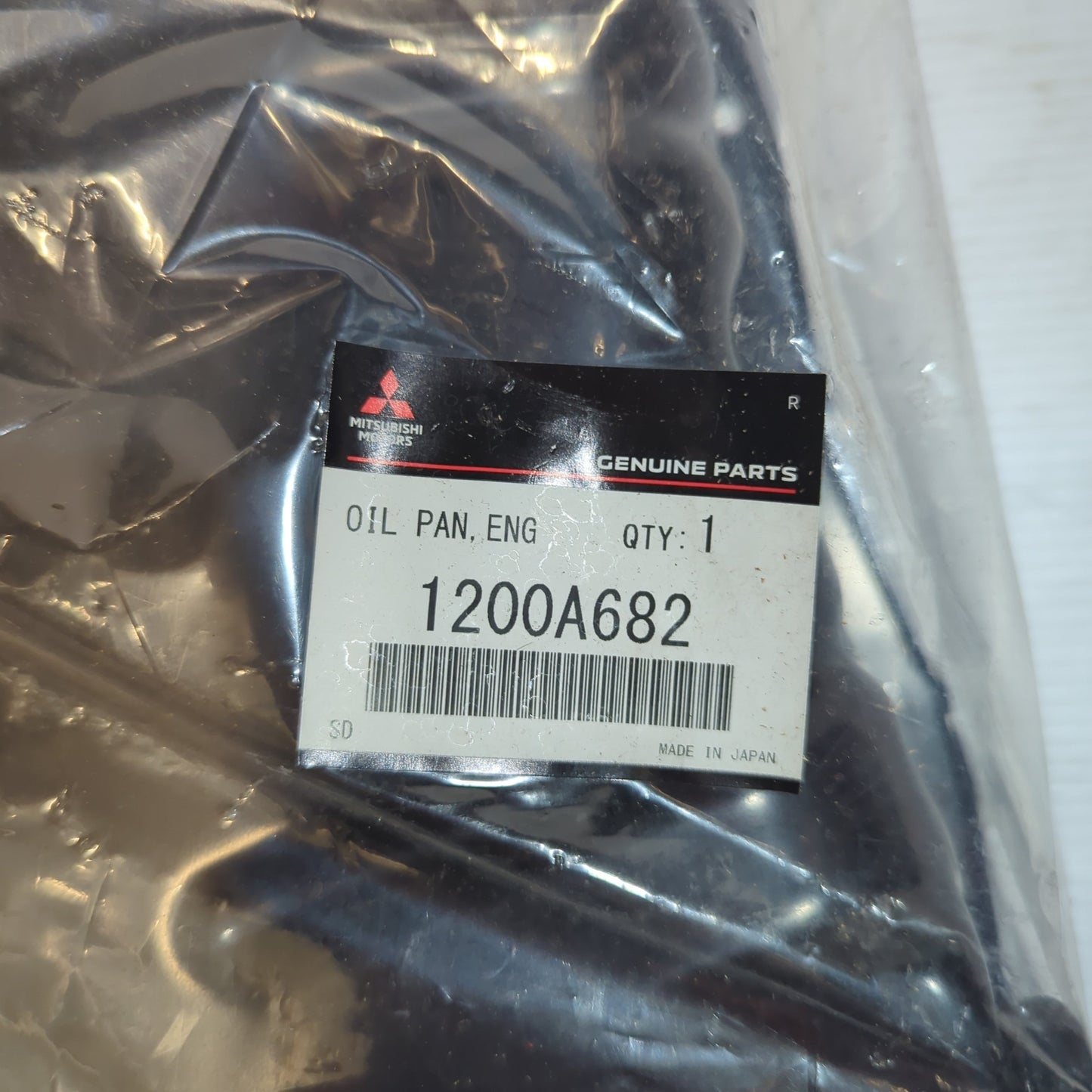 Genuine Mitsubishi Oil Pan,Eng | 1200A682