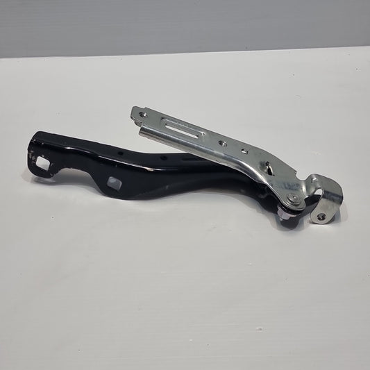 Genuine Jeep Hinge | K68224680AC
